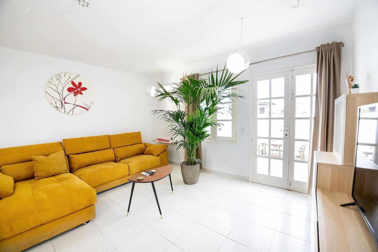 Le Family Palms My Home Playa Honda  Extérieur photo